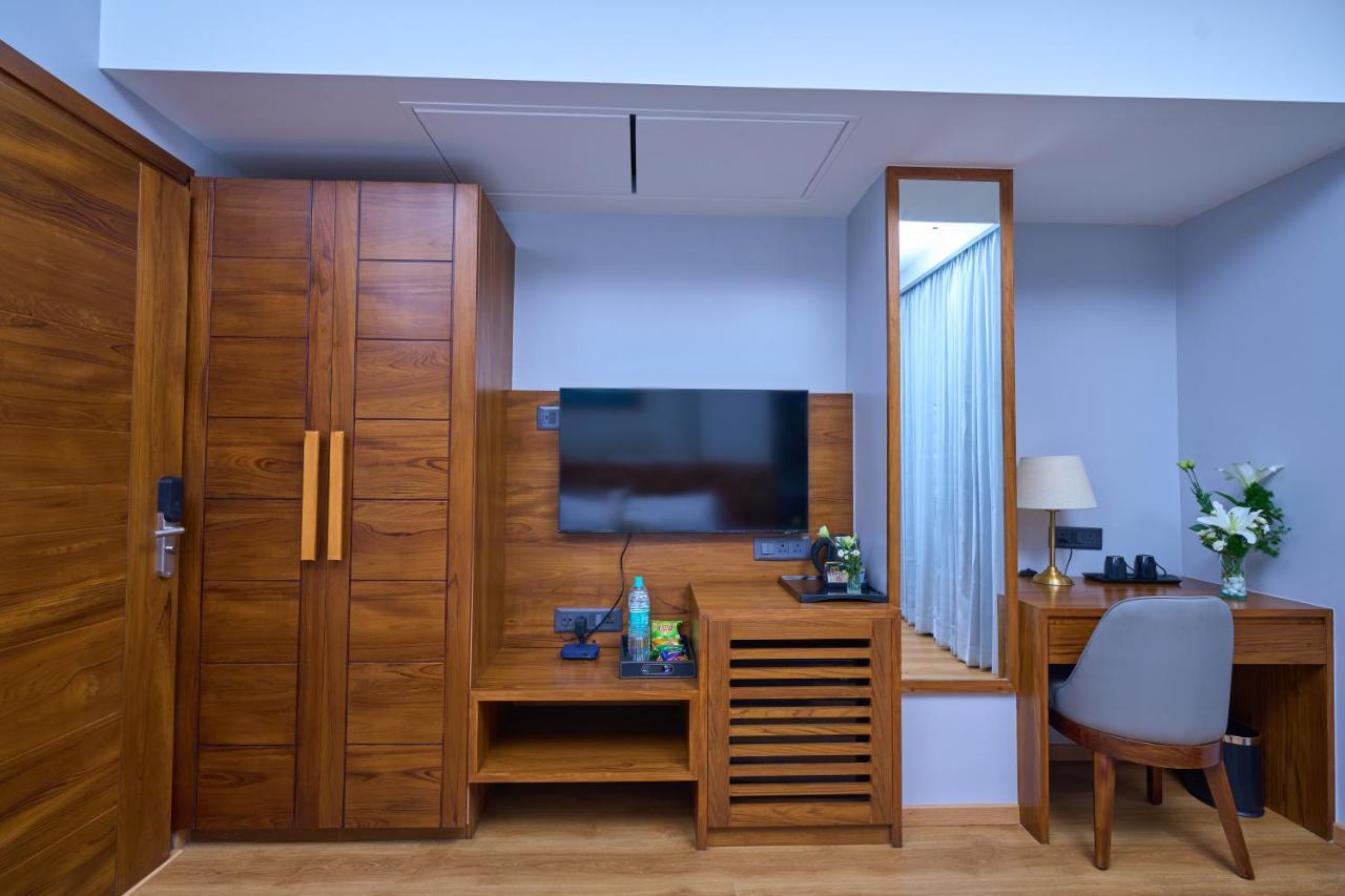 Visthara Hotel Bangalore Extérieur photo