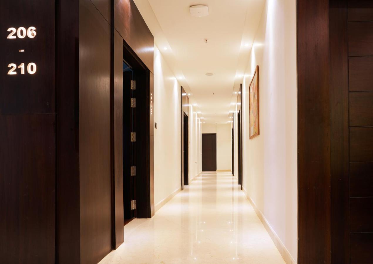 Visthara Hotel Bangalore Extérieur photo
